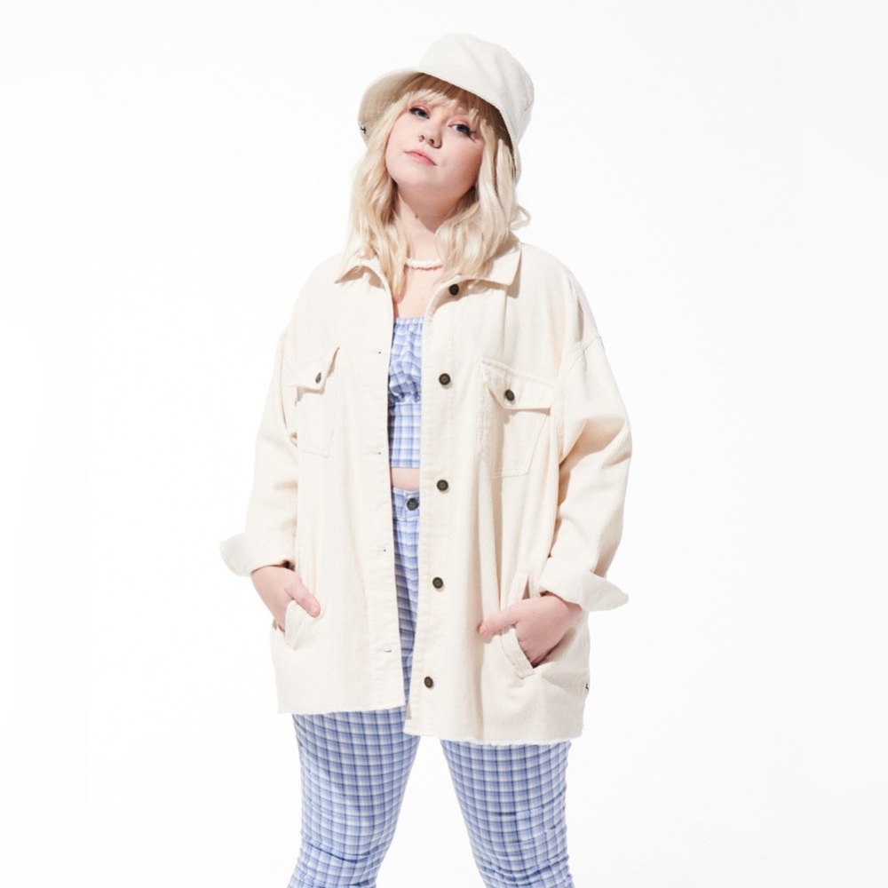 Hollister Natural Oversized Corduroy Shirt Jacket